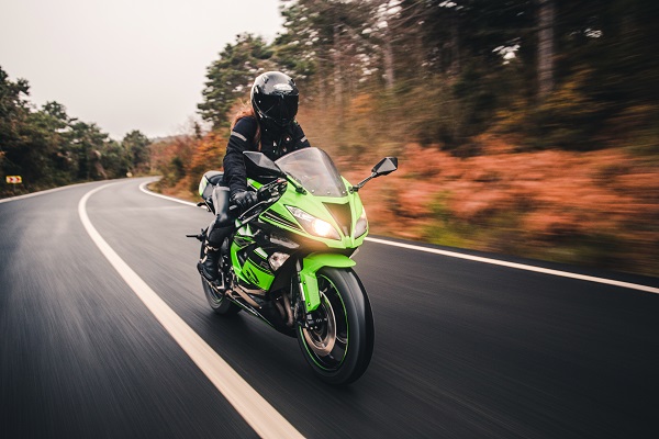 Moto su strada.
